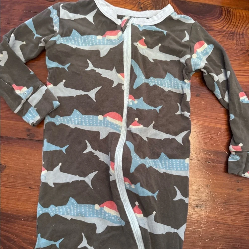 Kickee Pants Santa shark bamboo footie zip up size 2T